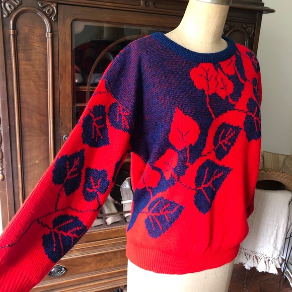 VINTAGE 80s Blue Red Leaves Knit Sweater - Picture 4 of 13